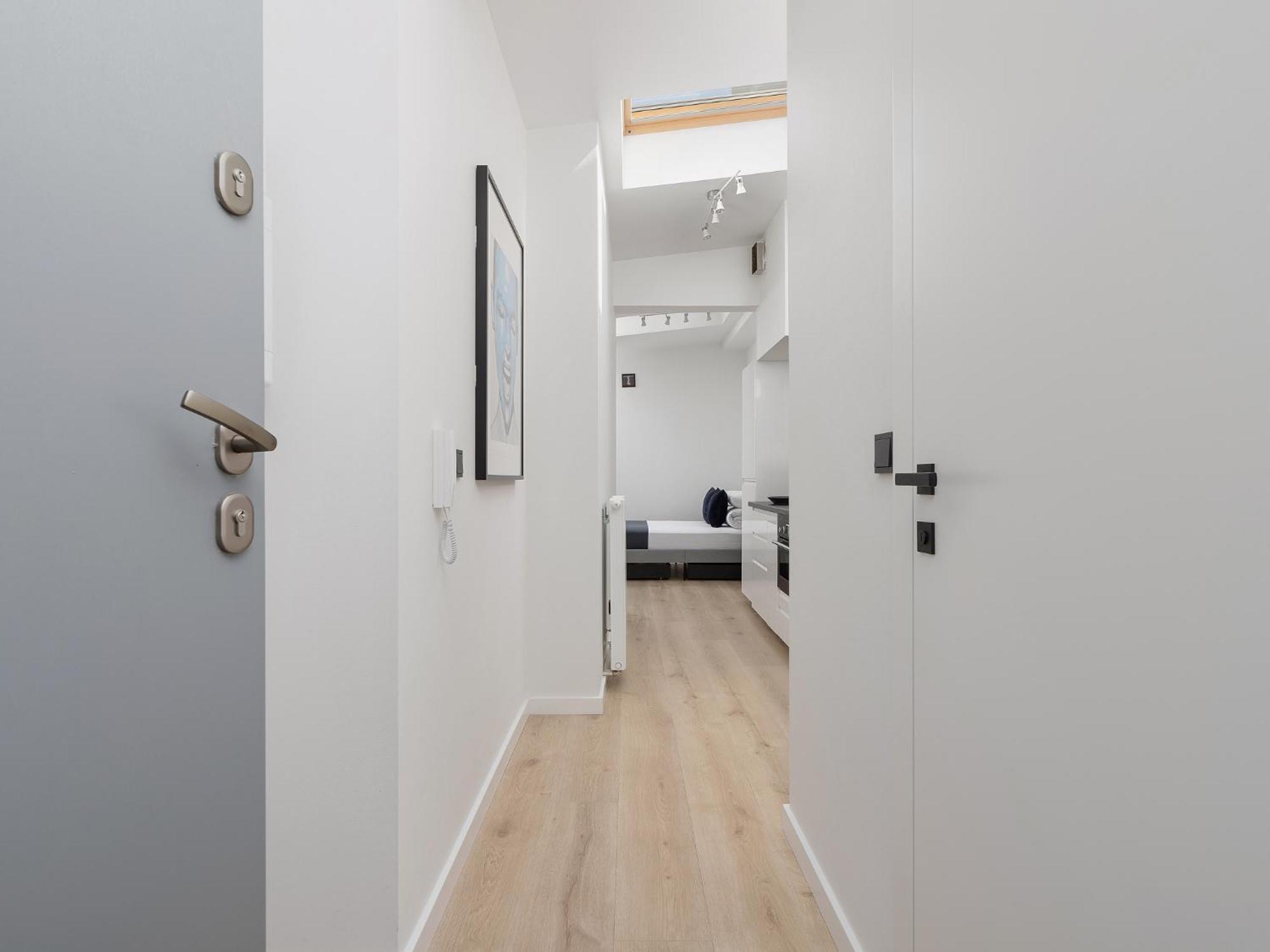 Studio Apartment,1598839959:JPEG